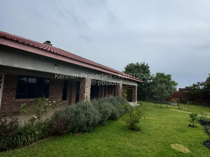 3 Bedroom House for Sale in Rockview, Harare