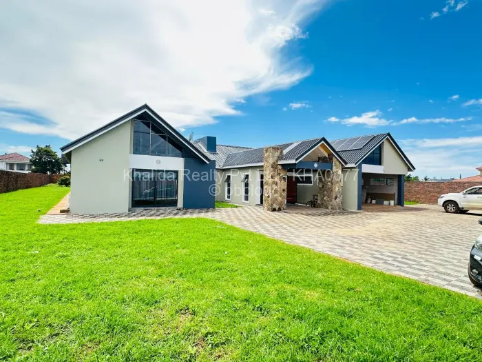 5 Bedroom House for Sale in Mount Pleasant Heights, Harare