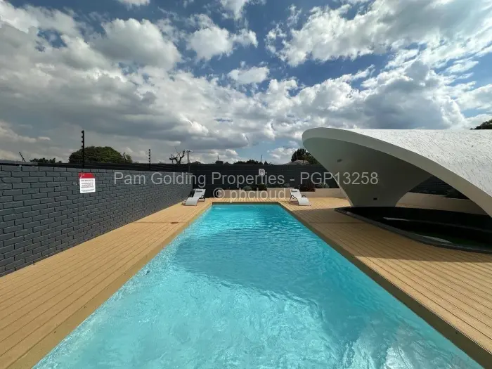 Flat/Apartment to Rent in Borrowdale, Harare