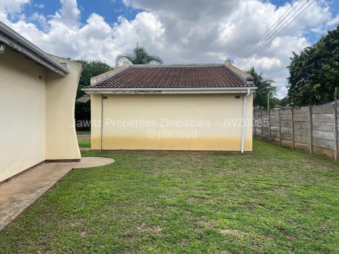 4 Bedroom House for Sale in Emerald Hill, Harare