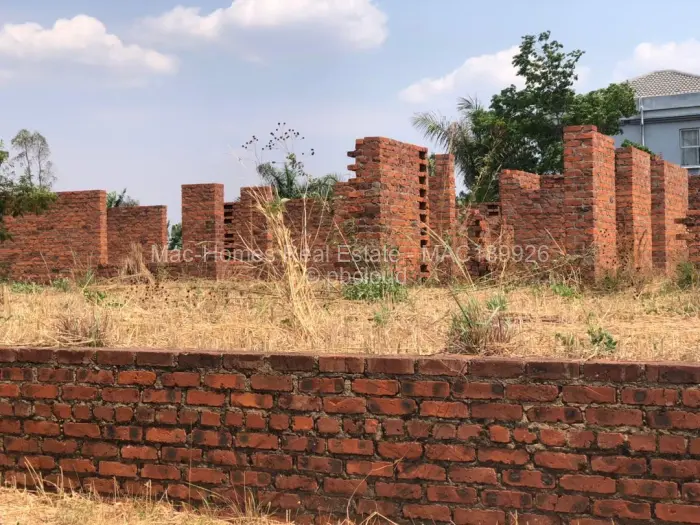 2 Bedroom House for Sale in Hogerty Hill, Harare