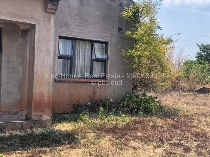 2 Bedroom House for Sale in Hogerty Hill, Harare