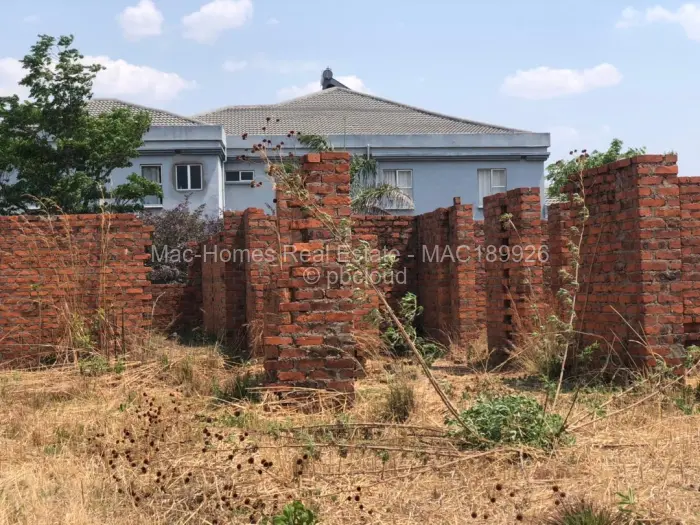 2 Bedroom House for Sale in Hogerty Hill, Harare