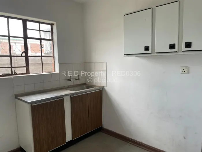 Industrial Stand for Sale in Kelvin, Bulawayo