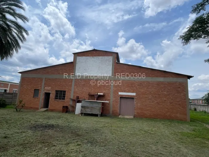 Industrial Stand for Sale in Kelvin, Bulawayo