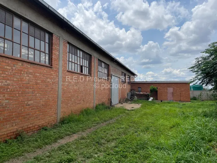 Industrial Stand for Sale in Kelvin, Bulawayo