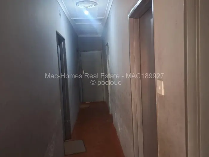 3 Bedroom House for Sale in Glen Norah, Harare