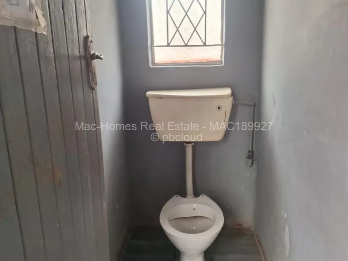 3 Bedroom House for Sale in Glen Norah, Harare