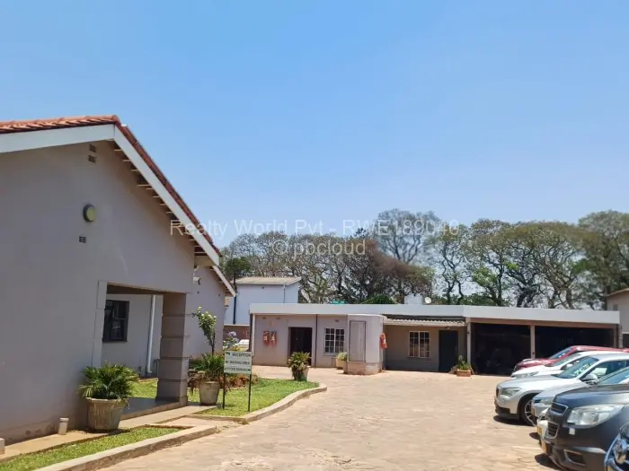 Office to Rent in Avondale