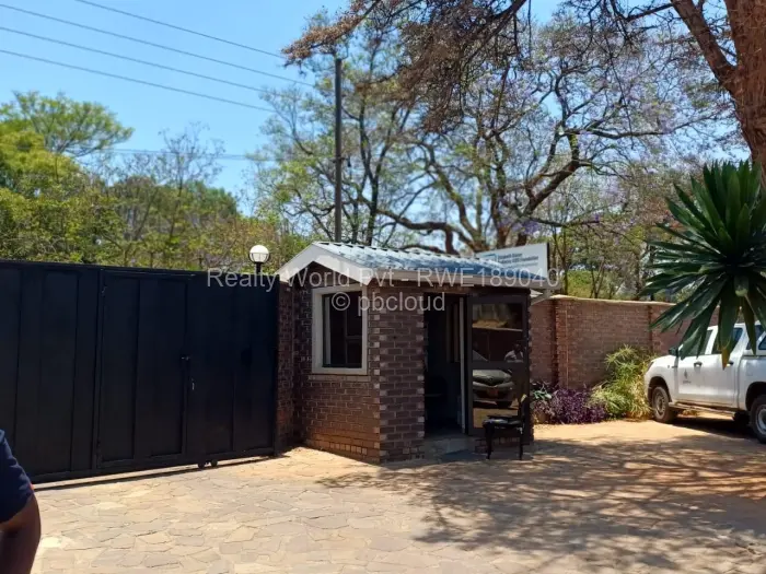 Office to Rent in Avondale