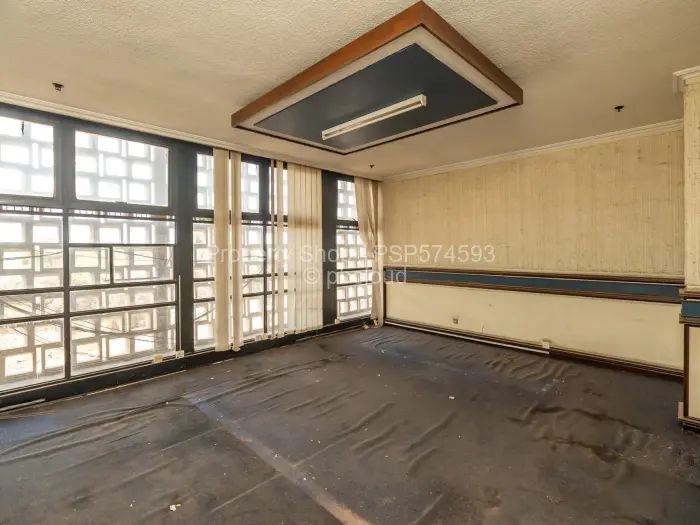 Office to Rent in Graniteside