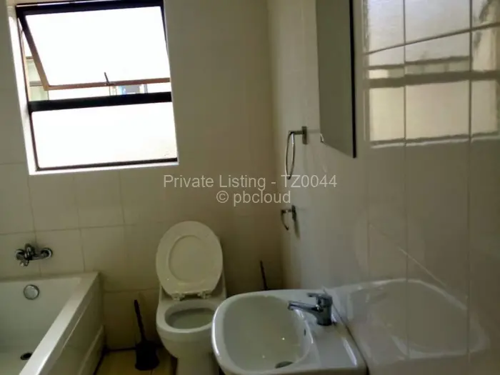 Townhouse/Cluster to Rent in Greendale North, Harare