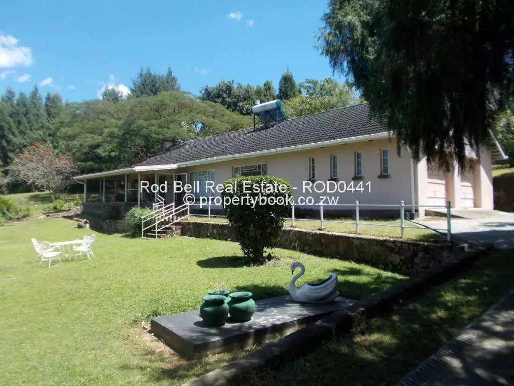 4 Bedroom House for Sale in Glen Lorne, Harare