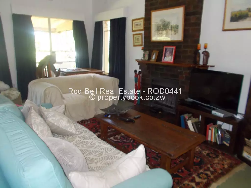 4 Bedroom House for Sale in Glen Lorne, Harare