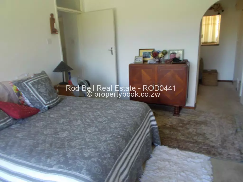 4 Bedroom House for Sale in Glen Lorne, Harare