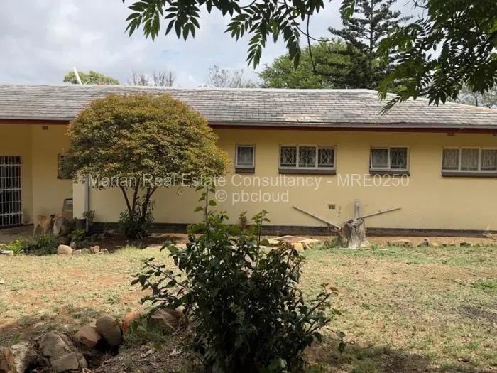 3 Bedroom House for Sale in Burnside, Bulawayo
