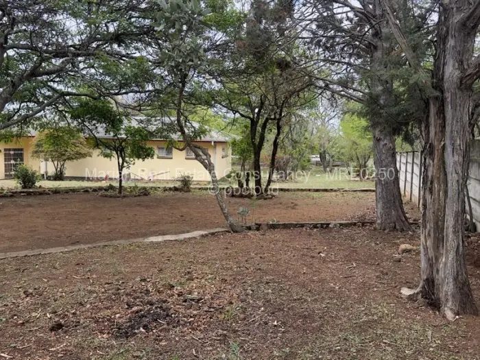 3 Bedroom House for Sale in Burnside, Bulawayo