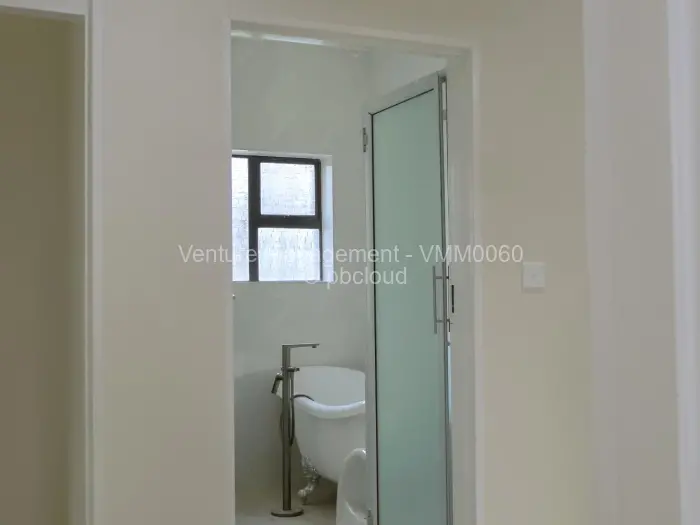 3 Bedroom House for Sale in Chisipite, Harare