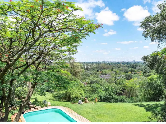 4 Bedroom House for Sale in Hillside Byo, Bulawayo