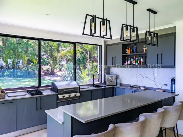 4 Bedroom House for Sale in Hillside Byo, Bulawayo