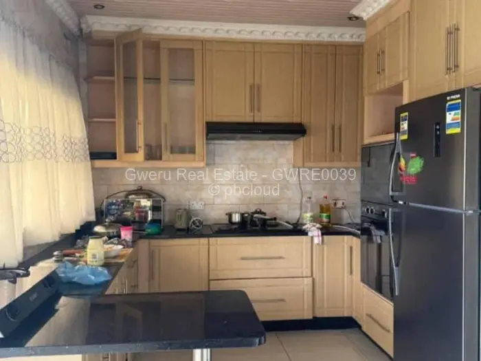 3 Bedroom House for Sale in Lundi Park, Gweru