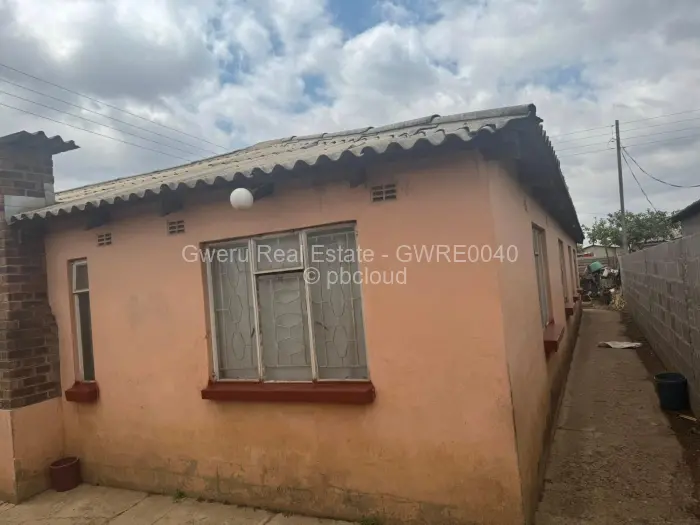 4 Bedroom House for Sale in Mkoba, Gweru