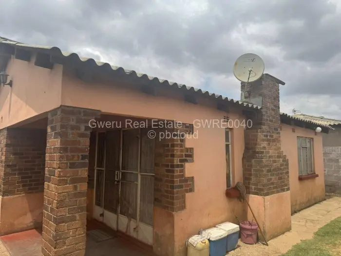 4 Bedroom House for Sale in Mkoba, Gweru