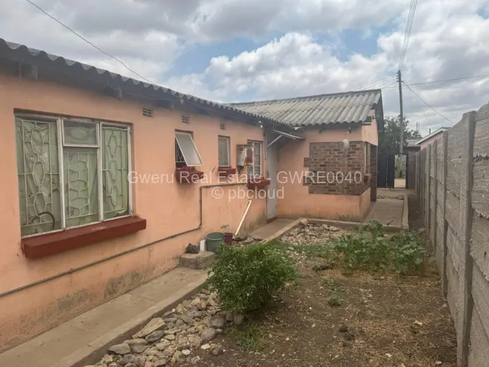 4 Bedroom House for Sale in Mkoba, Gweru
