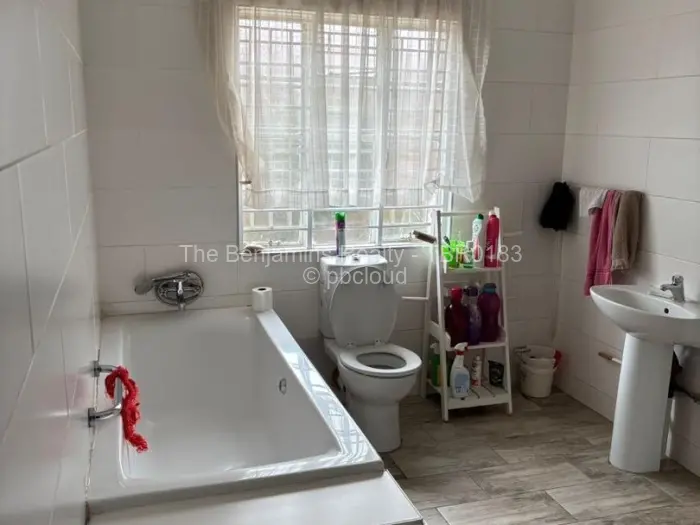 4 Bedroom House to Rent in Avondale West, Harare