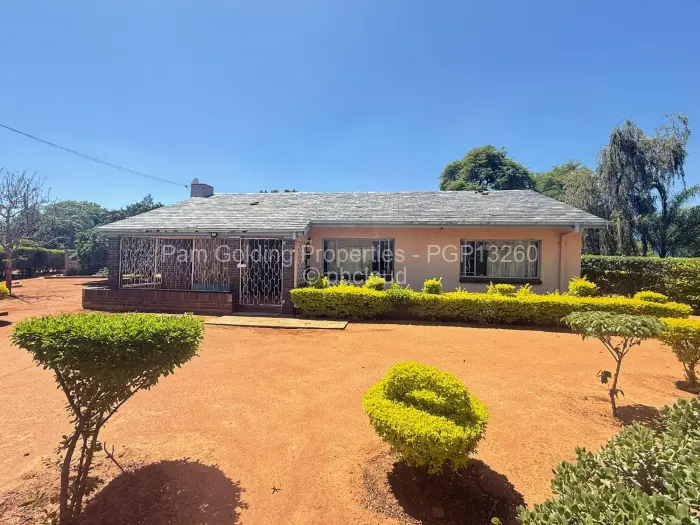 3 Bedroom House for Sale in Matsheumhlope, Bulawayo