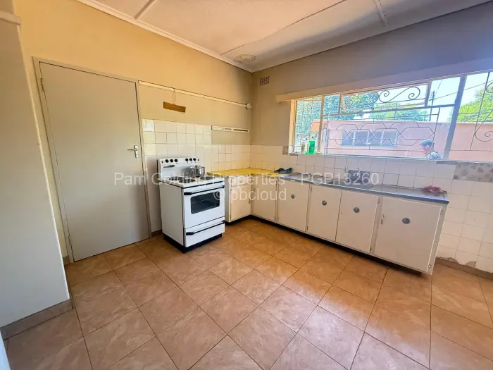 3 Bedroom House for Sale in Matsheumhlope, Bulawayo