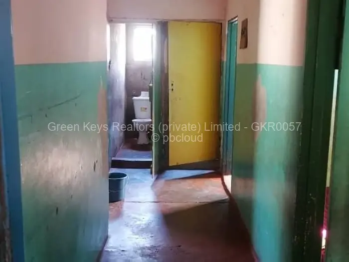 3 Bedroom House for Sale in Chitungwiza, Chitungwiza