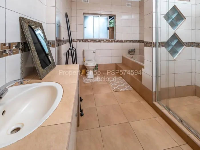 3 Bedroom House for Sale in Hillside, Harare