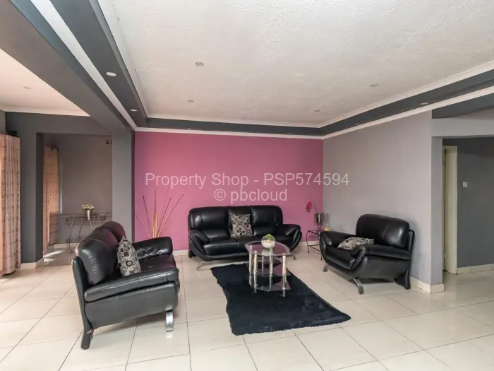 3 Bedroom House for Sale in Hillside, Harare