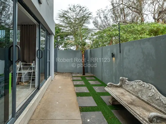 Townhouse/Cluster for Sale in Avondale, Harare