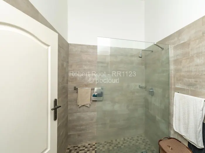 Townhouse/Cluster for Sale in Avondale, Harare