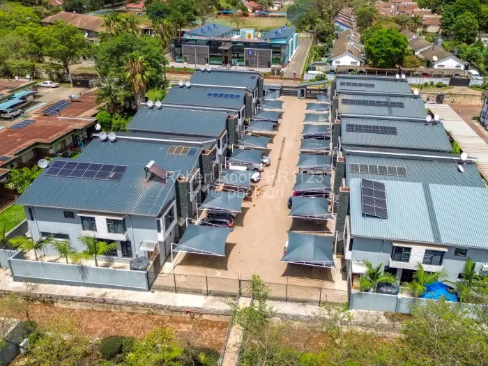 Townhouse/Cluster for Sale in Avondale, Harare