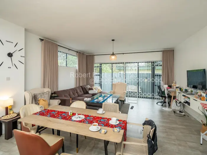 Townhouse/Cluster for Sale in Avondale, Harare