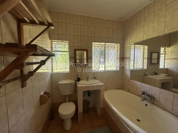 3 Bedroom House to Rent in Alexandra Park, Harare