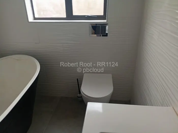 Townhouse/Cluster to Rent in Highlands, Harare