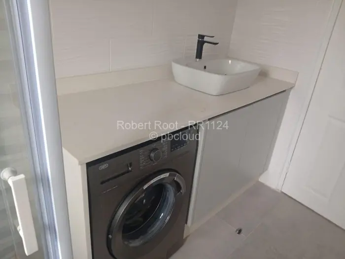 Townhouse/Cluster to Rent in Highlands, Harare