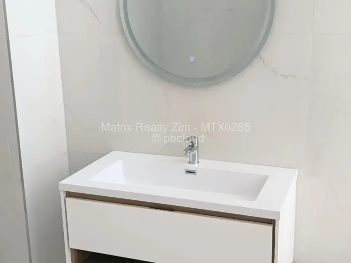 Townhouse/Cluster for Sale in Vainona, Harare