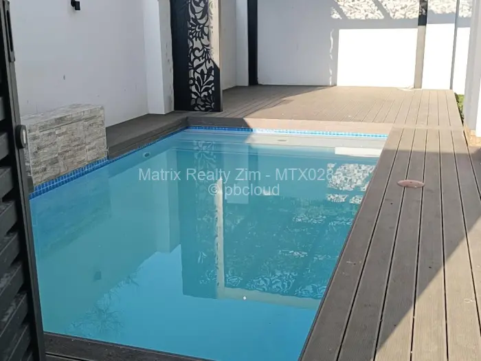 Townhouse/Cluster for Sale in Vainona, Harare