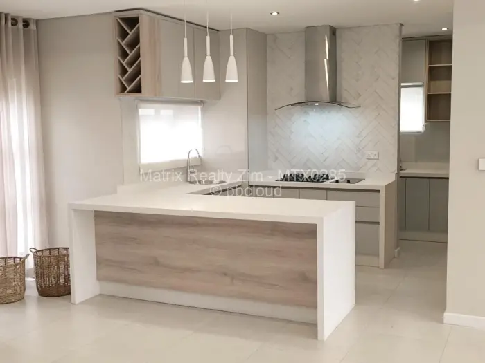 Townhouse/Cluster for Sale in Vainona, Harare