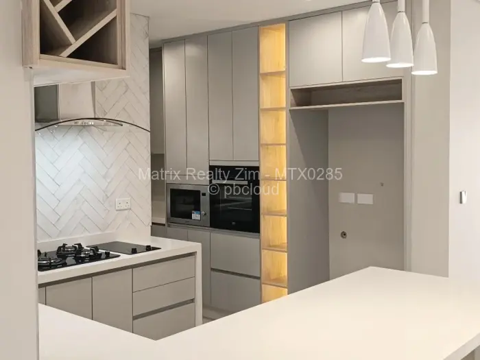 Townhouse/Cluster for Sale in Vainona, Harare