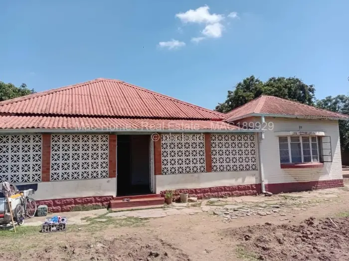 5 Bedroom House for Sale in Prospect, Harare
