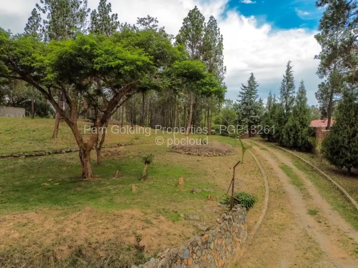 5 Bedroom House for Sale in Glen Lorne, Harare