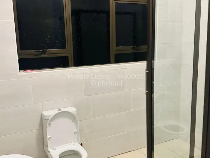 6 Bedroom House to Rent in Gletwin Park, Harare