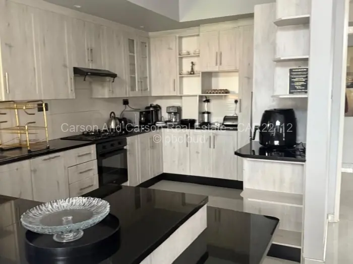 Townhouse/Cluster to Rent in Avondale, Harare