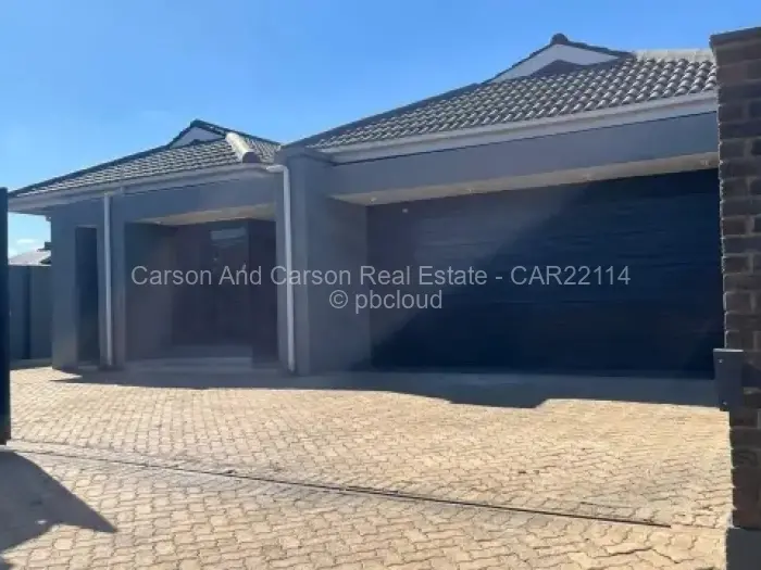 7 Bedroom House to Rent in Westgate, Harare